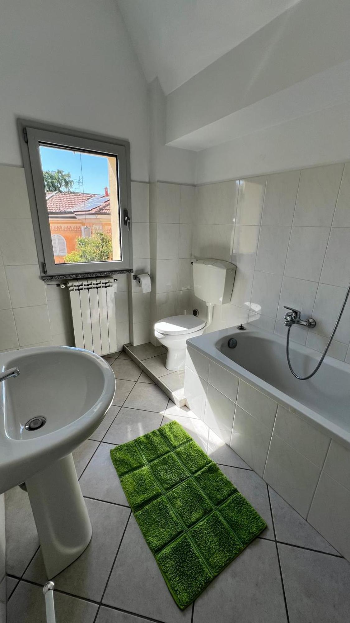Oma Residence Pavia Bagian luar foto